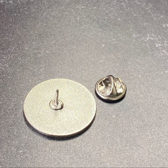 Witch Enamel Pin/ Brooch Lapel - Picture 5 of 6